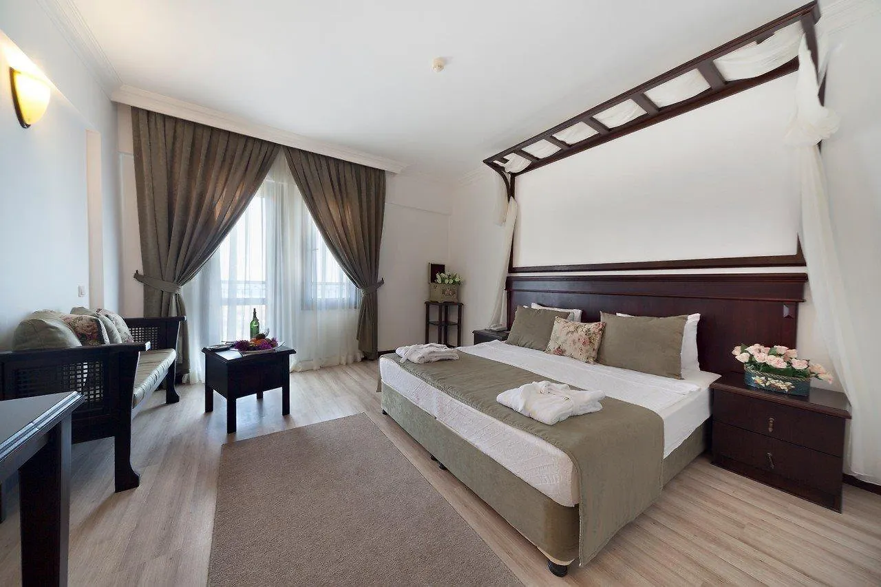 Golden Age Crystal Bodrum